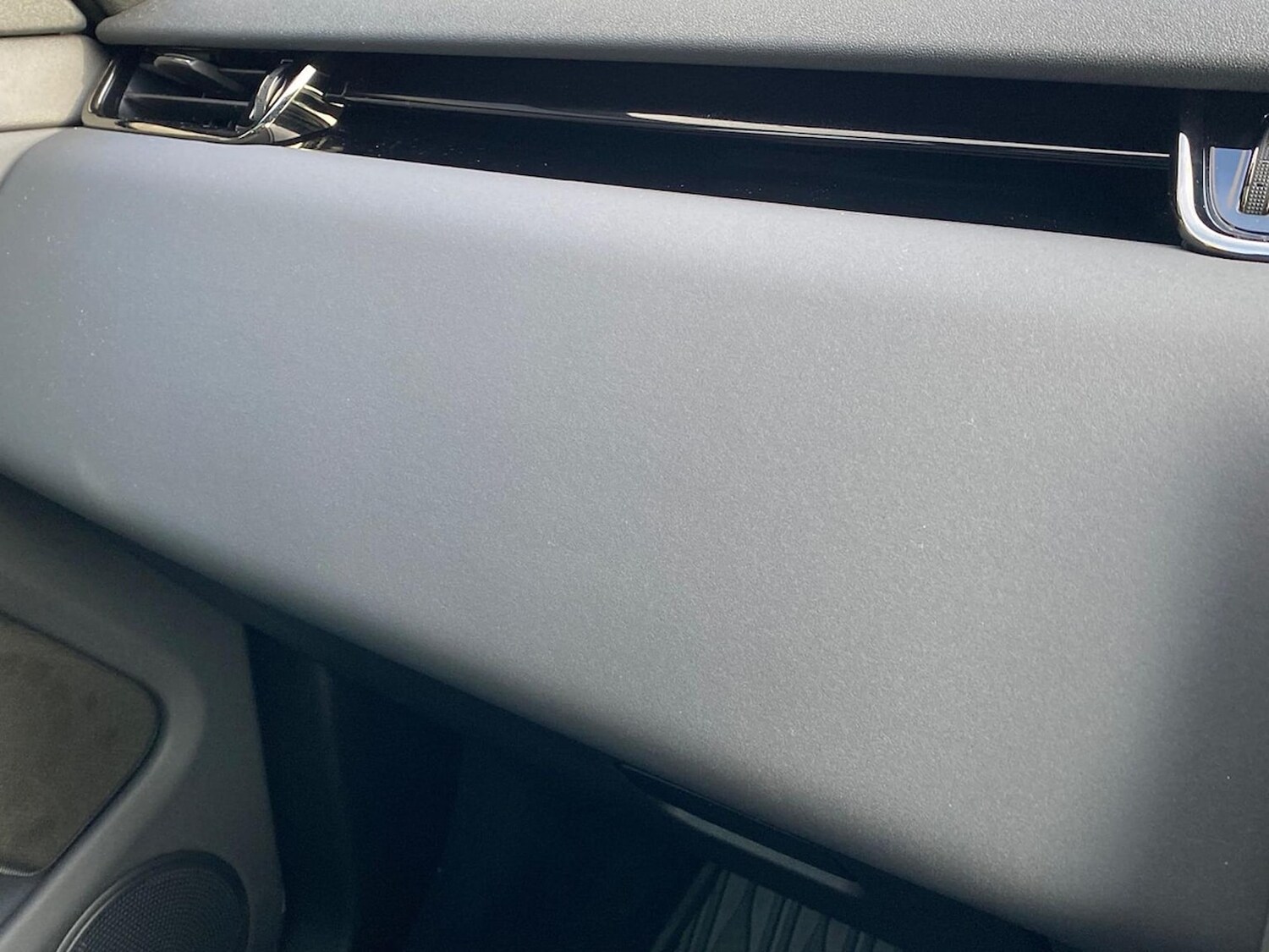 Used Land Rover Range Rover Evoque 2025 for sale - 78193917: Photo 41