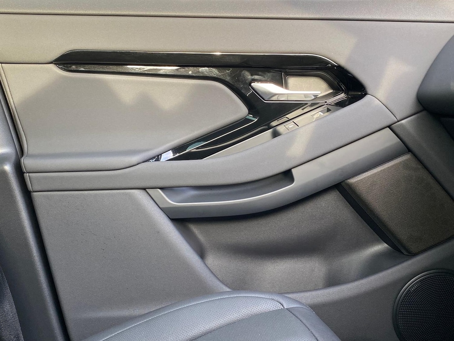 Used Land Rover Range Rover Evoque 2025 for sale - 78193917: Photo 42