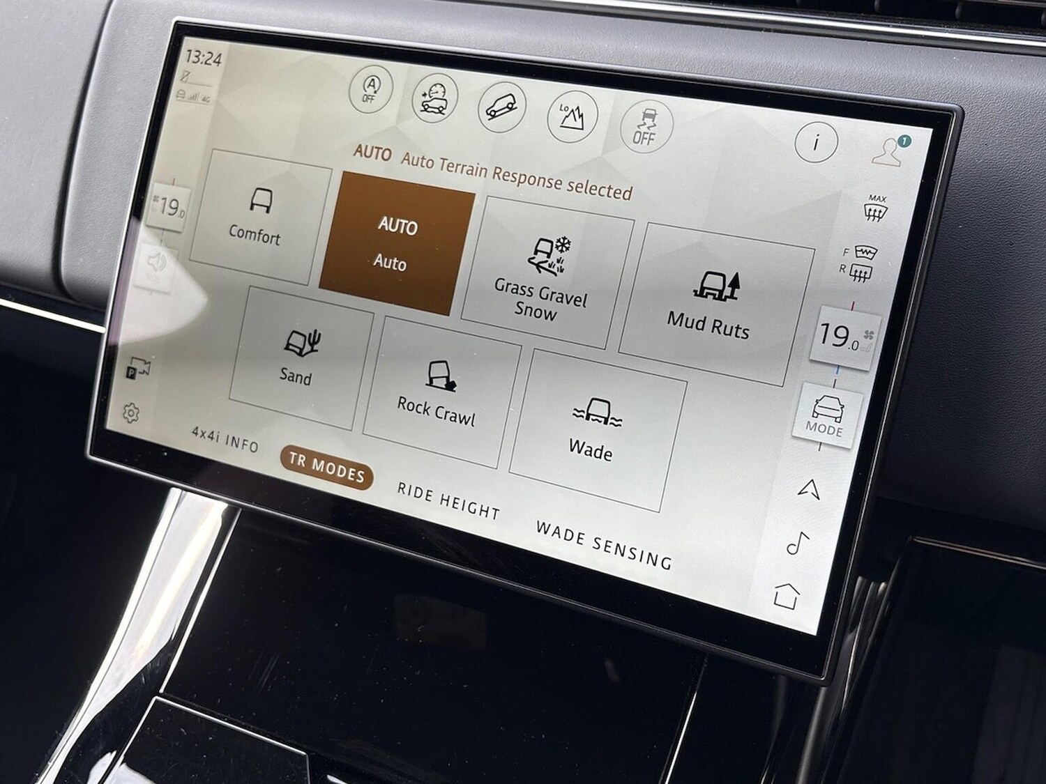 Used Land Rover Range Rover Sport 2024 for sale - 78193791: Photo 33