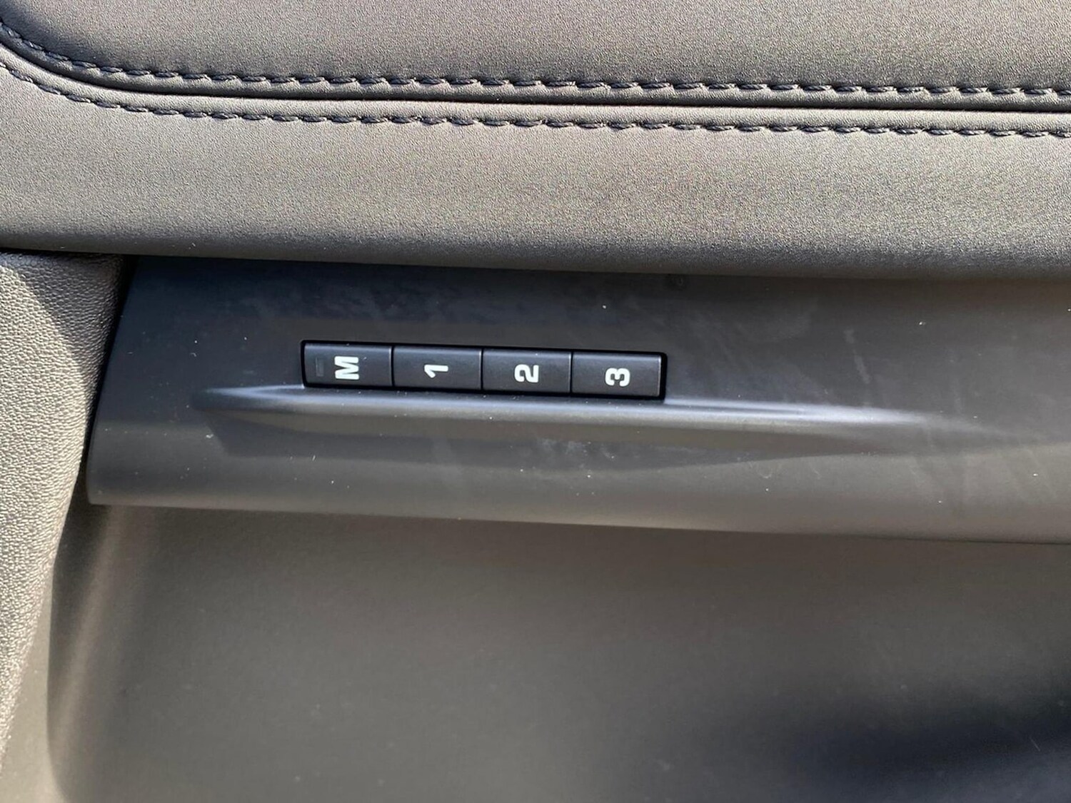 Used Land Rover Range Rover Evoque 2019 for sale - 76594910: Photo 31