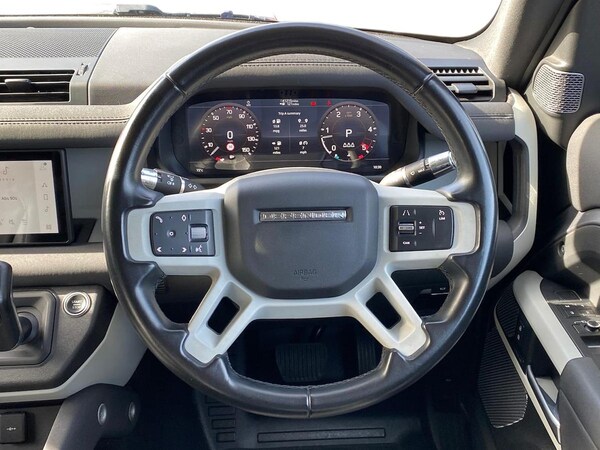 Used Land Rover Defender 2021 for sale - 76193202: Photo 15