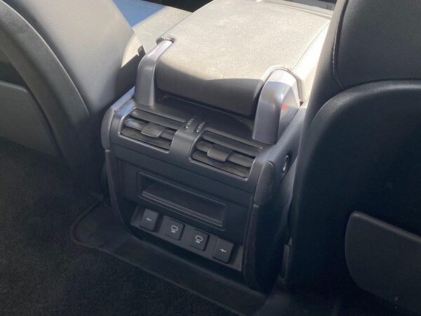 Used Land Rover Defender 2021 for sale - 76193202: Photo 18