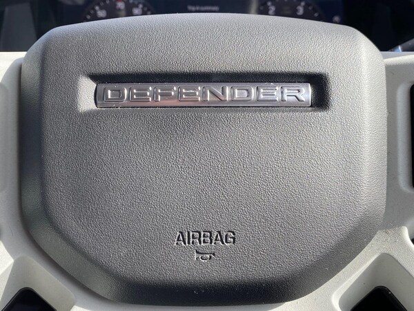 Used Land Rover Defender 2021 for sale - 76193202: Photo 42