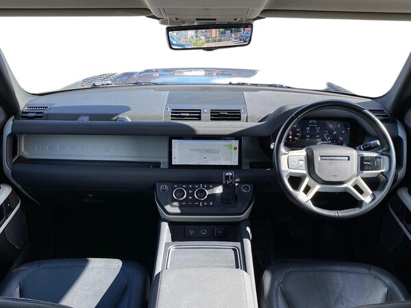 Used Land Rover Defender 2021 for sale - 76193202: Photo 9