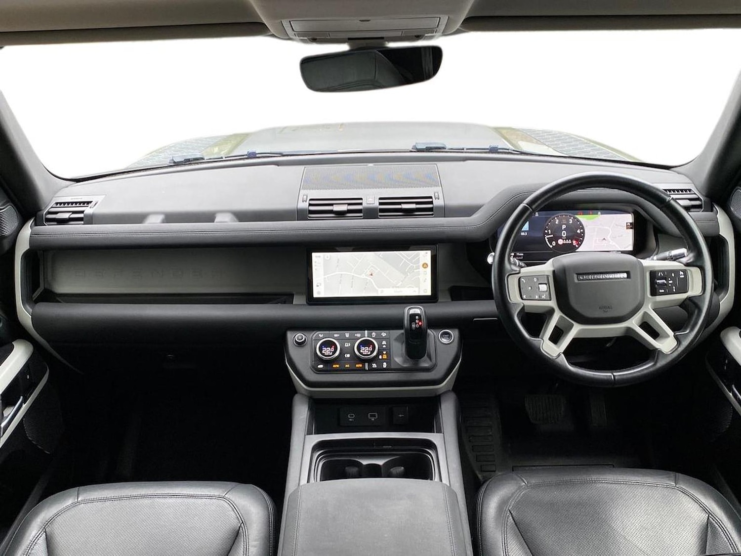 Used Land Rover Defender 2021 for sale - 77564230: Photo 9