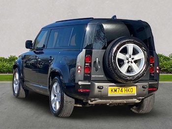 Used Land Rover Defender 2024 for sale - 78310729: Photo