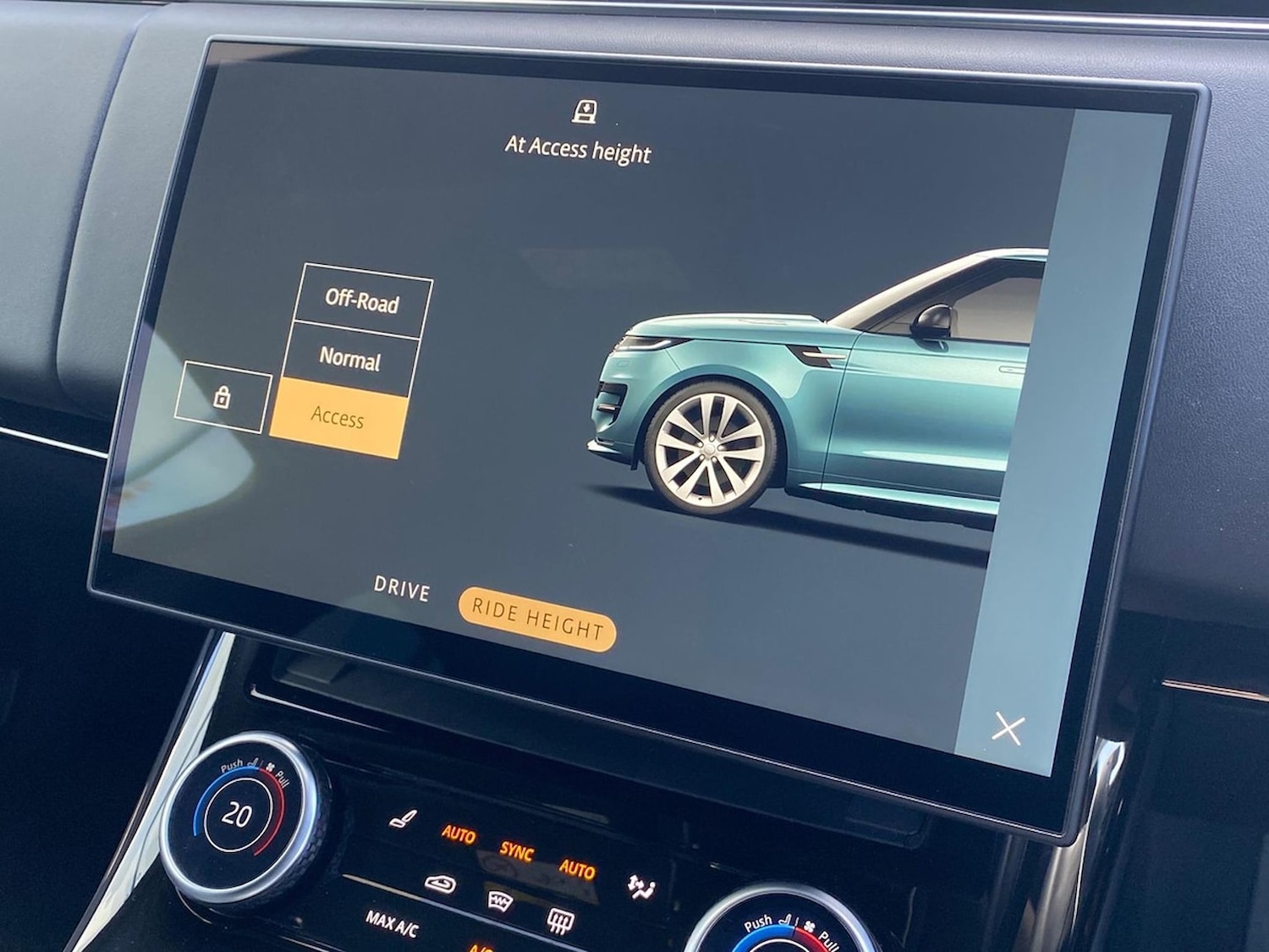 Used Land Rover Range Rover Sport 2023 for sale - 76877911: Photo 33