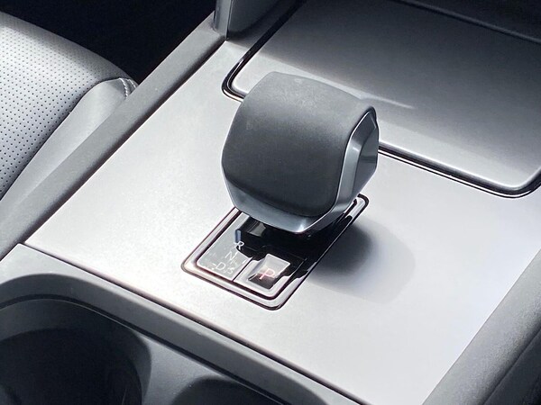 Used Land Rover Discovery Sport 2024 for sale - 76207460: Photo 13