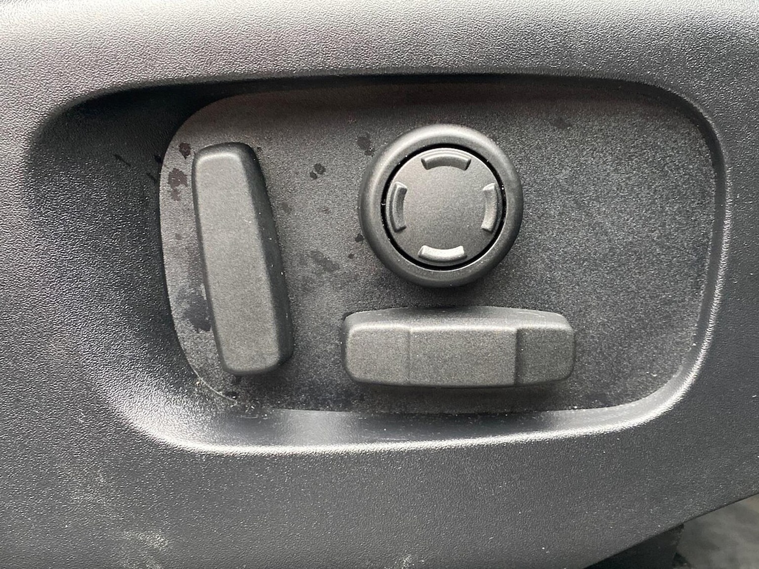 Used Land Rover Range Rover Velar 2024 for sale - 78176490: Photo 26