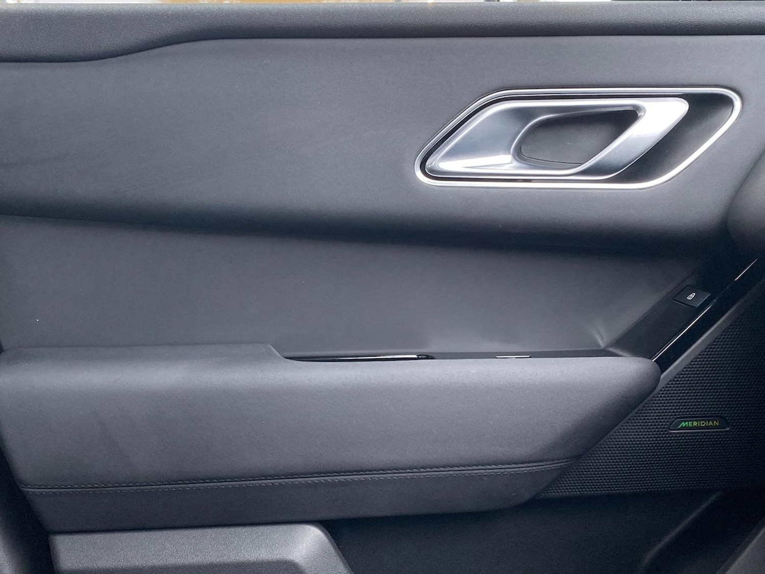 Used Land Rover Range Rover Velar 2024 for sale - 78176490: Photo 44