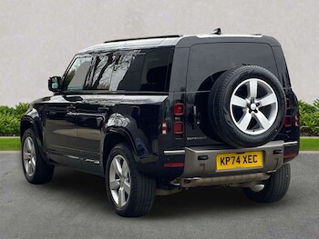 Used Land Rover Defender 2024 for sale - 78326284: Photo