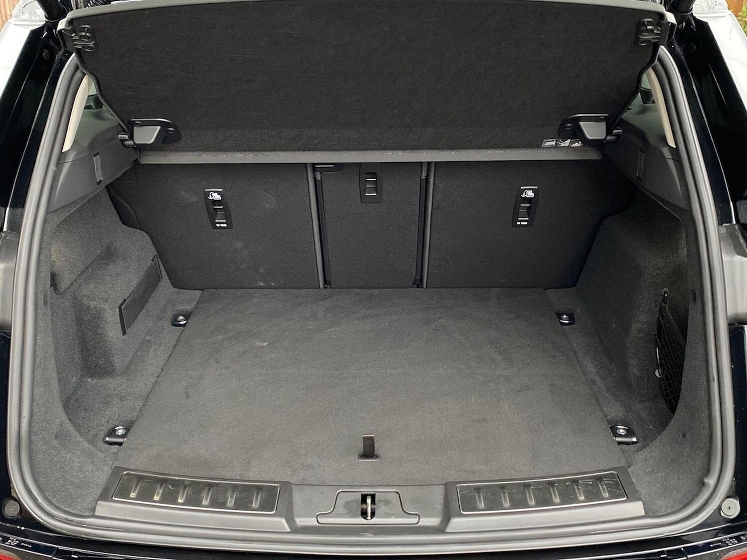 Used Land Rover Range Rover Evoque 2025 for sale - 77487723: Photo 10