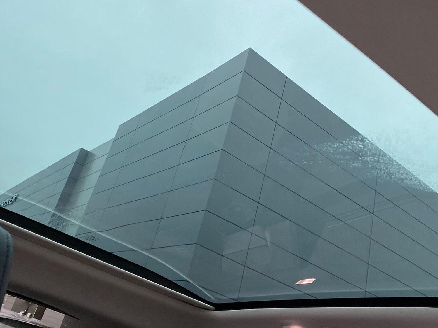 Used Land Rover Range Rover Evoque 2025 for sale - 77487723: Photo 21