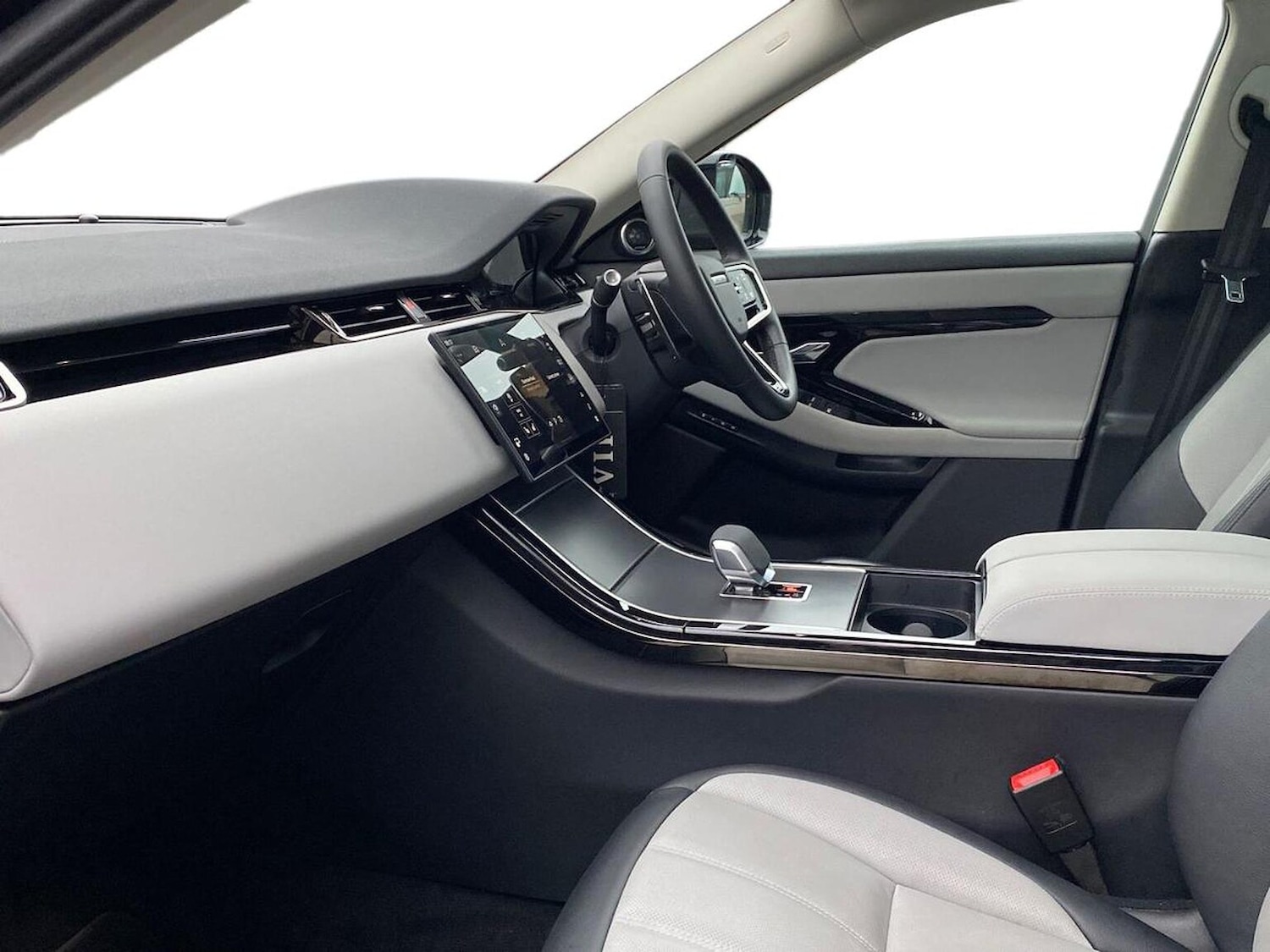 Used Land Rover Range Rover Evoque 2025 for sale - 77487723: Photo 3