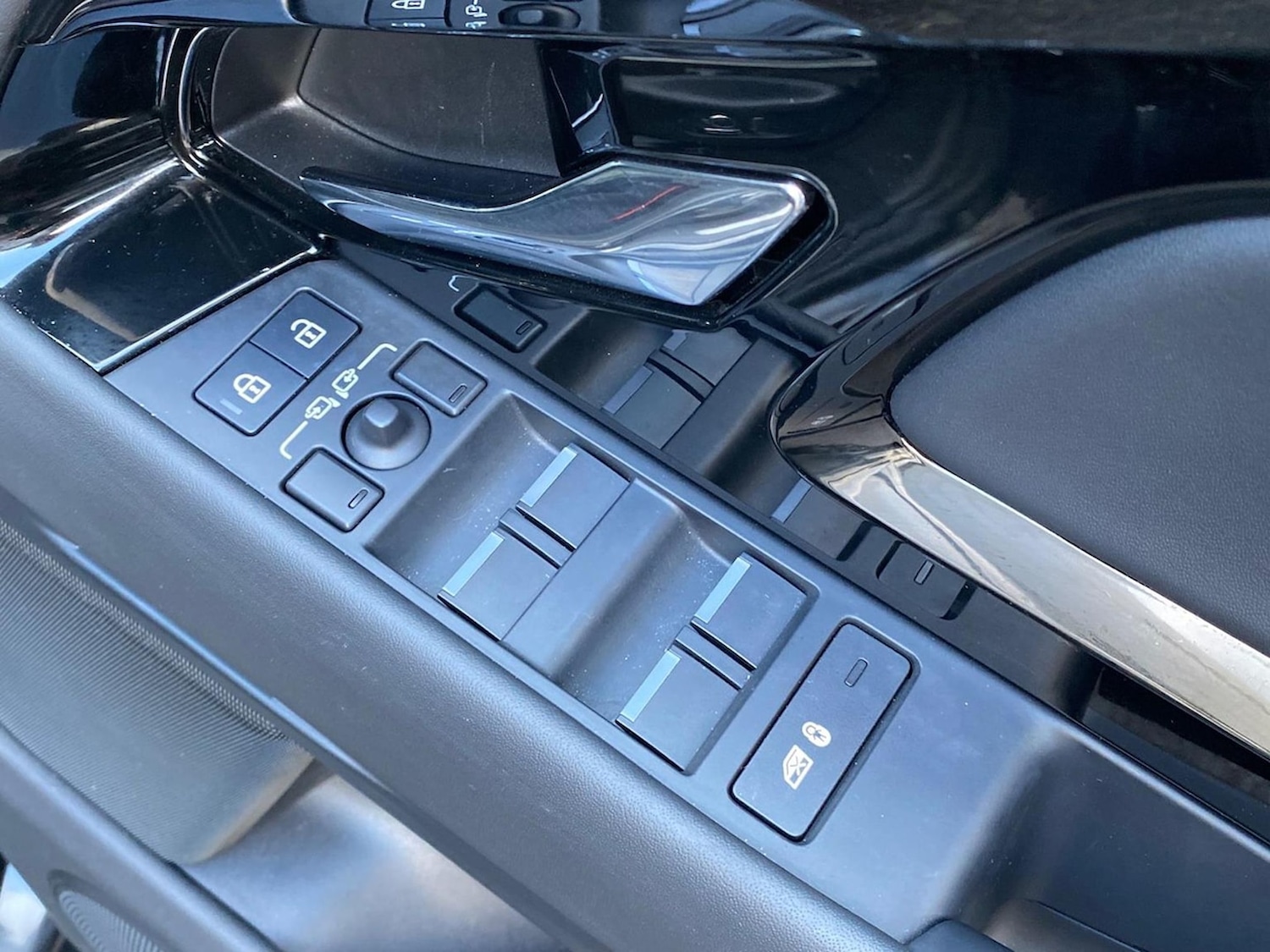 Used Land Rover Range Rover Evoque 2024 for sale - 76951218: Photo 23