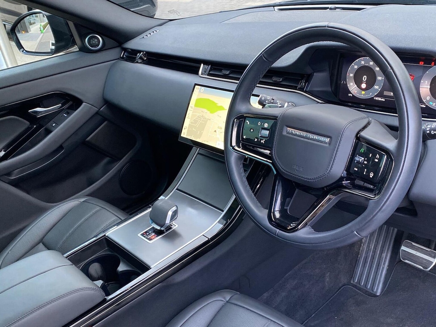 Used Land Rover Range Rover Evoque 2024 for sale - 76951218: Photo 27