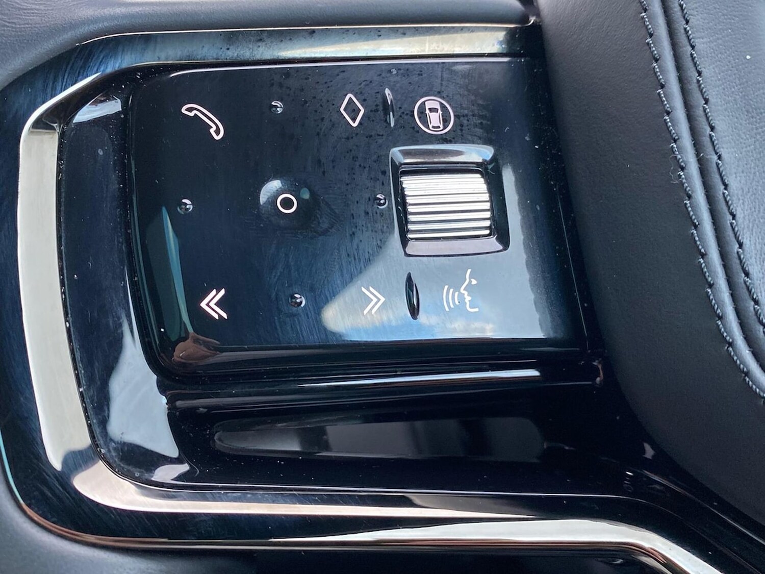 Used Land Rover Range Rover Evoque 2024 for sale - 76951218: Photo 30