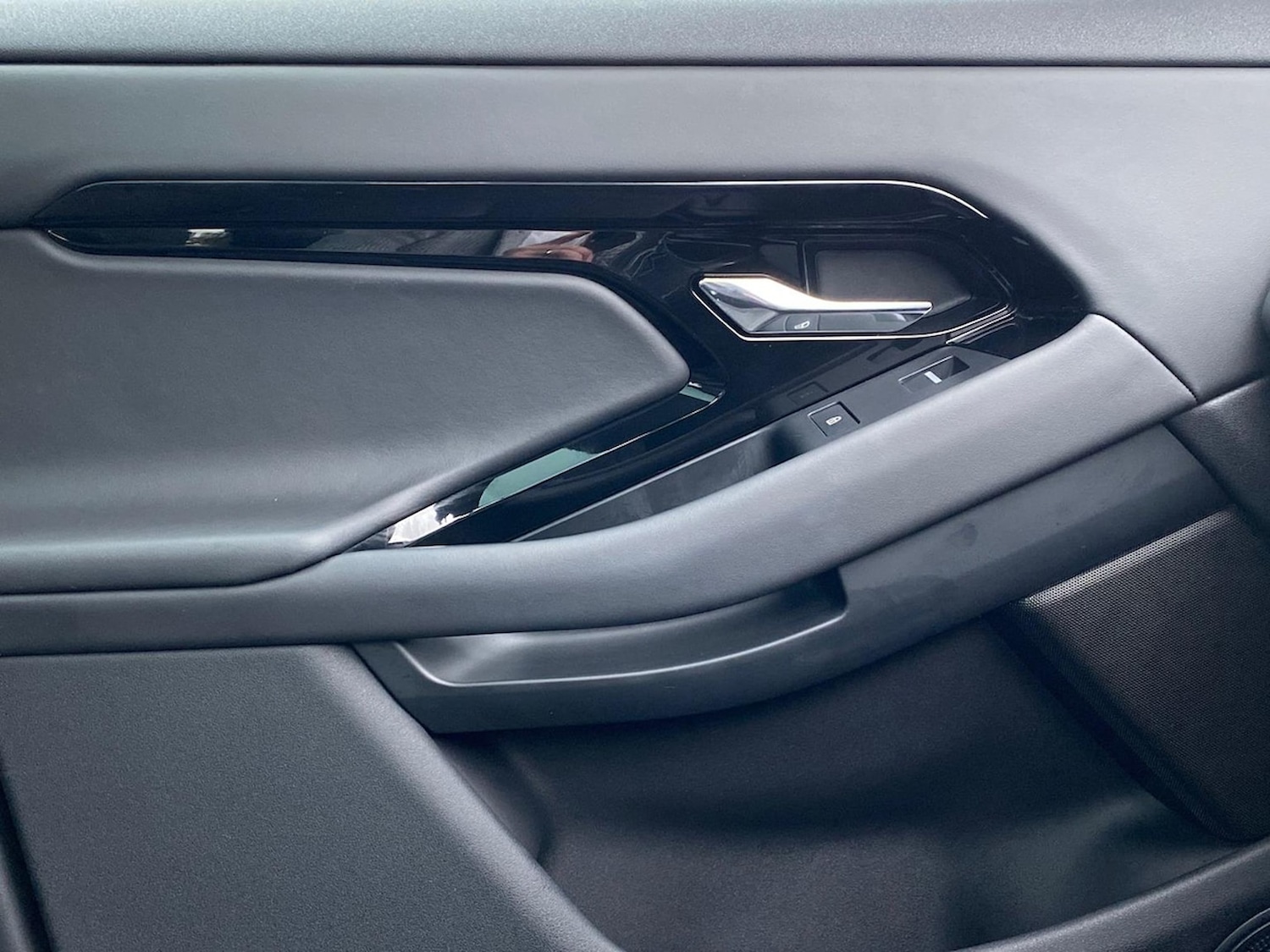 Used Land Rover Range Rover Evoque 2024 for sale - 76951218: Photo 43