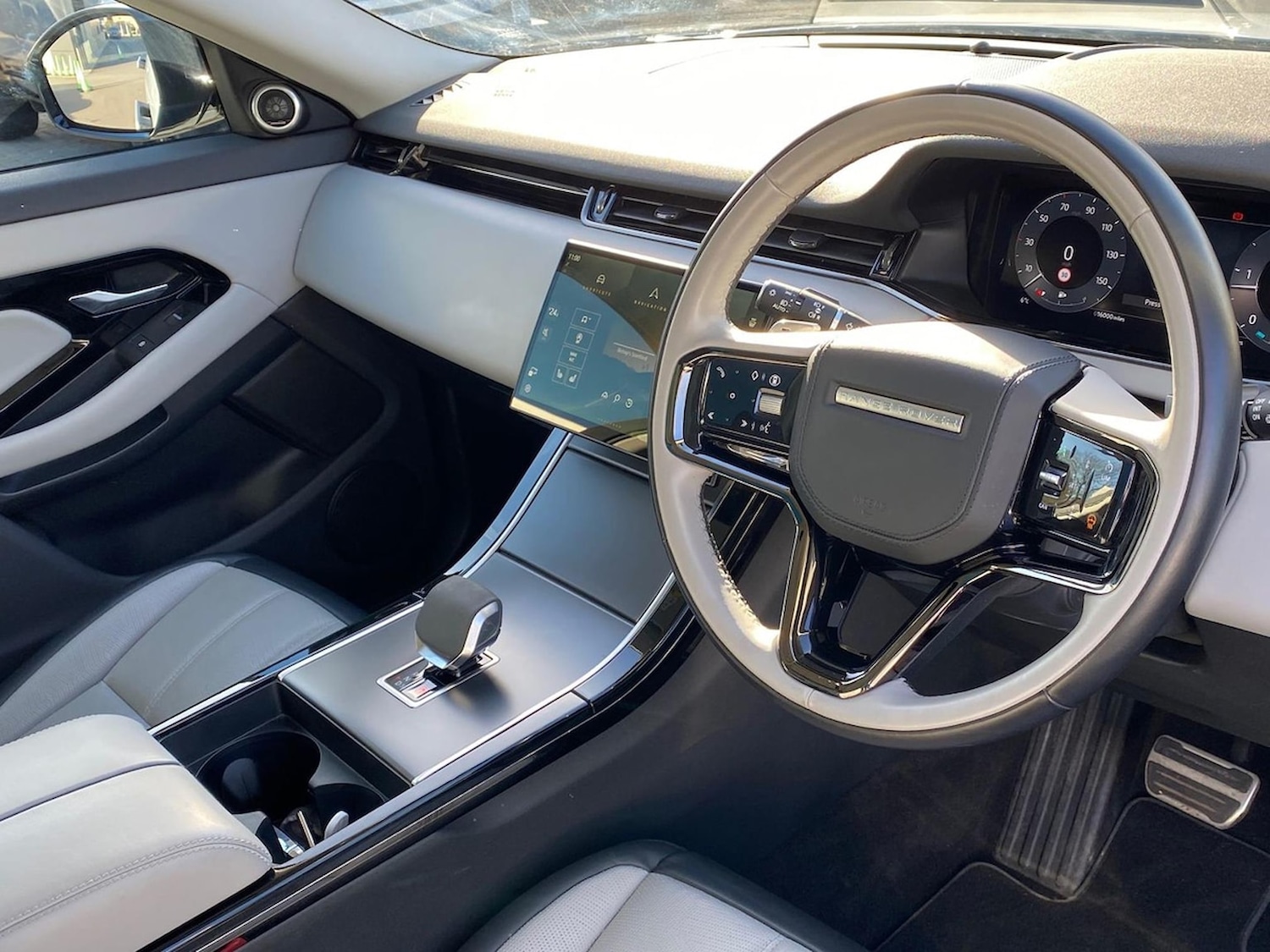 Used Land Rover Range Rover Evoque 2023 for sale - 76751924: Photo 26