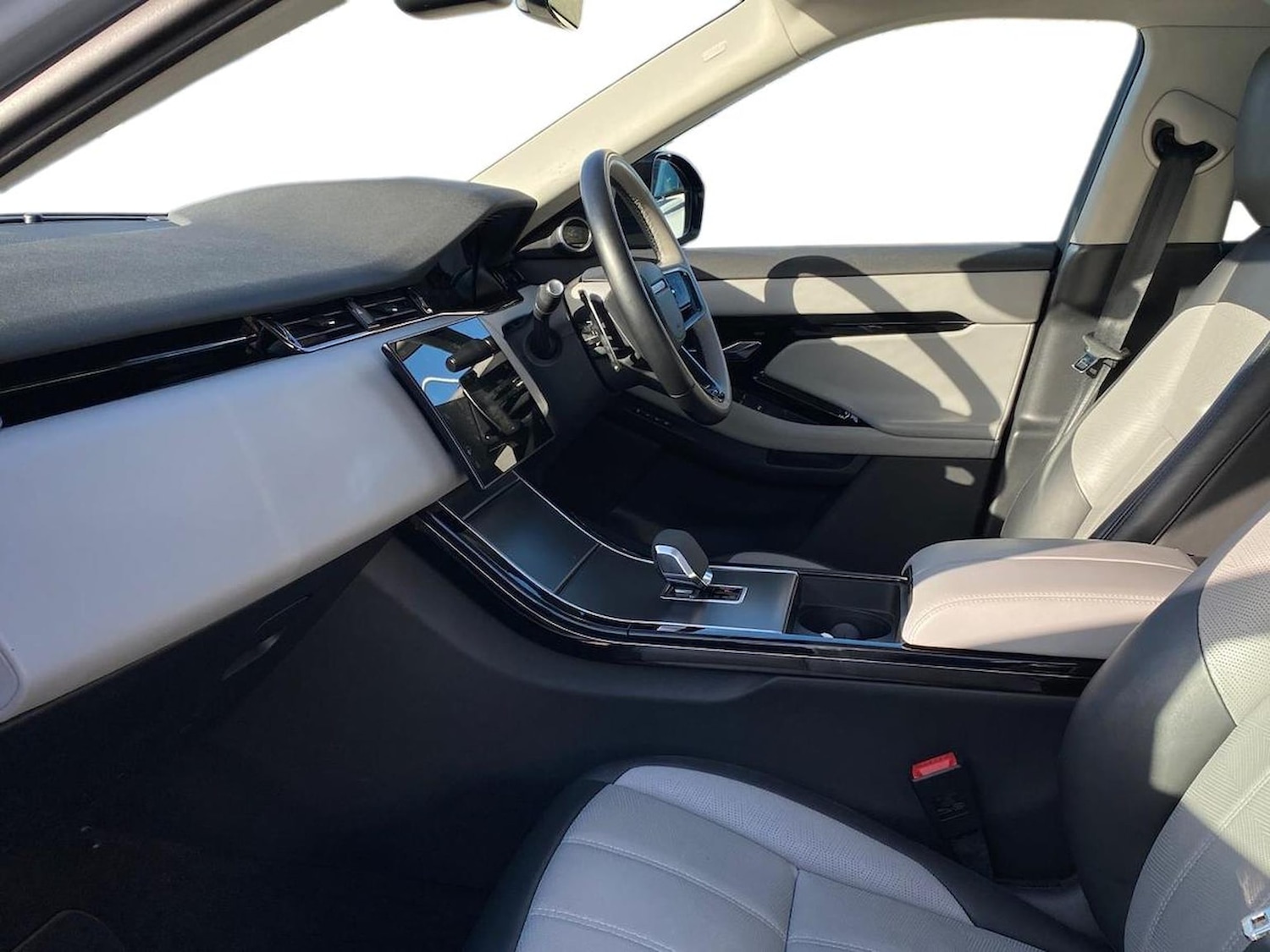 Used Land Rover Range Rover Evoque 2023 for sale - 76751924: Photo 3