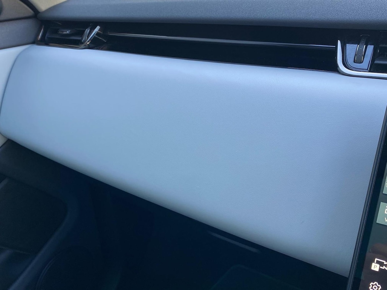 Used Land Rover Range Rover Evoque 2023 for sale - 76751924: Photo 40