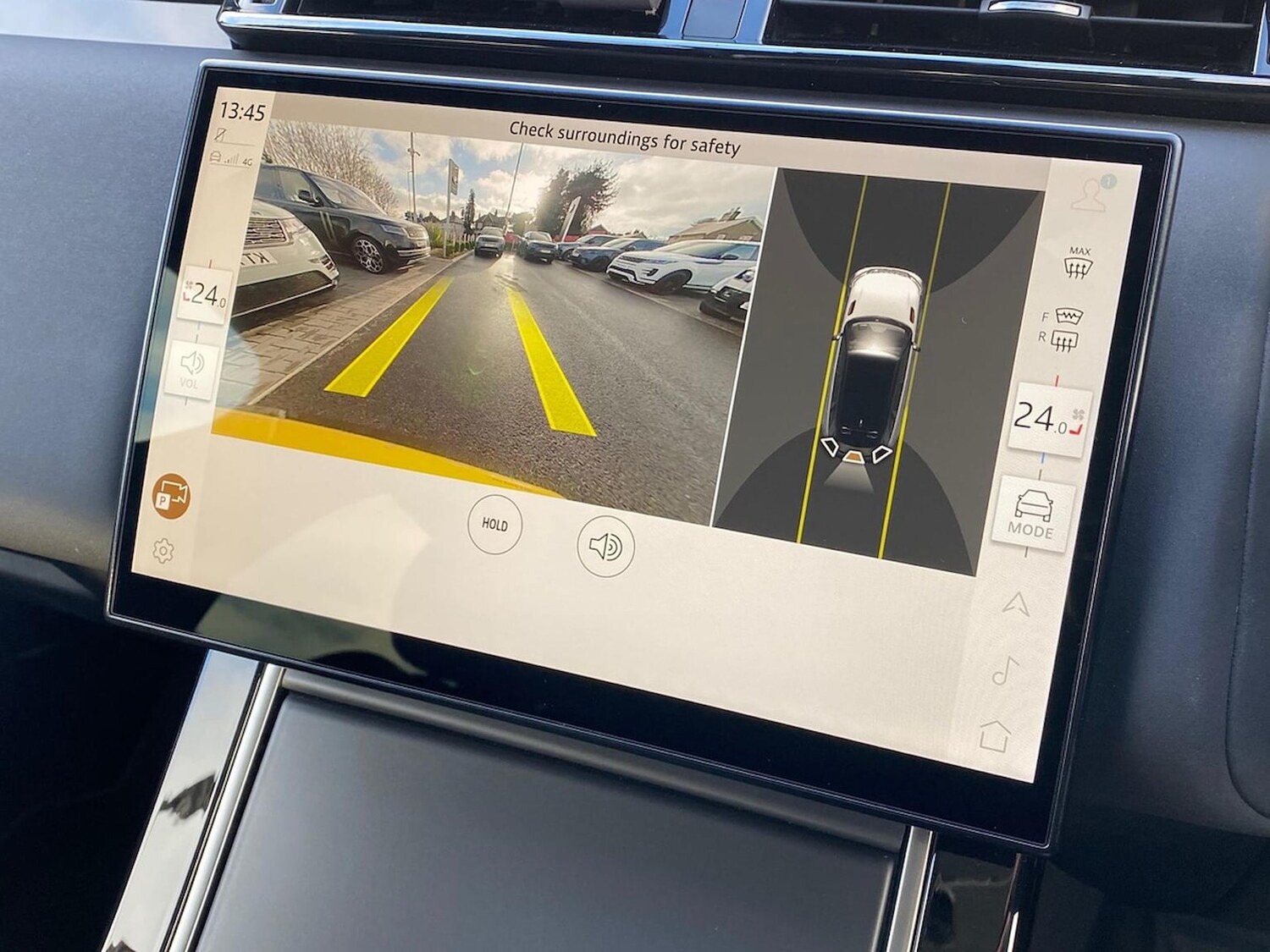 Used Land Rover Range Rover Velar 2023 for sale - 76578319: Photo 12