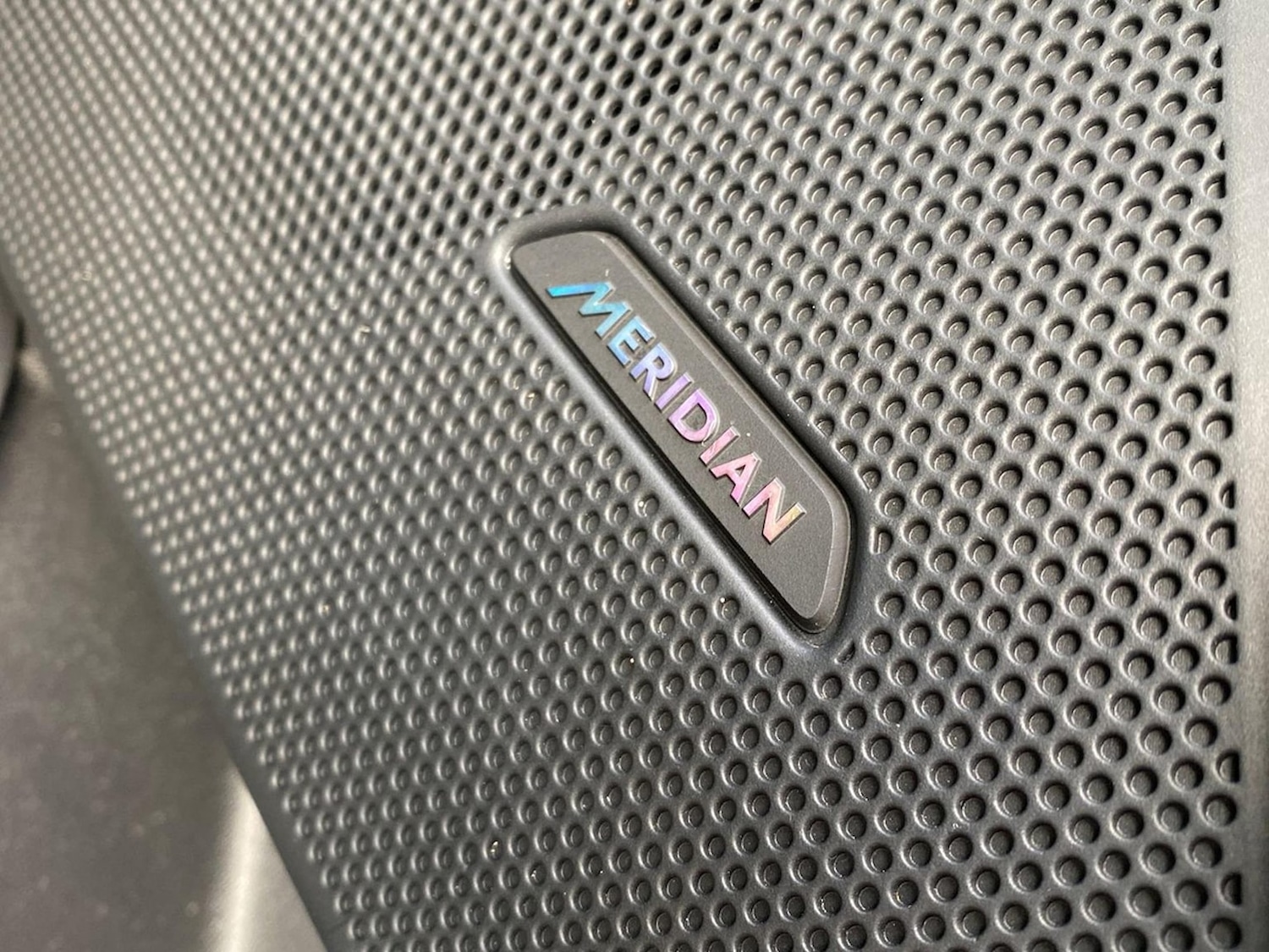 Used Land Rover Range Rover Velar 2023 for sale - 76578319: Photo 26