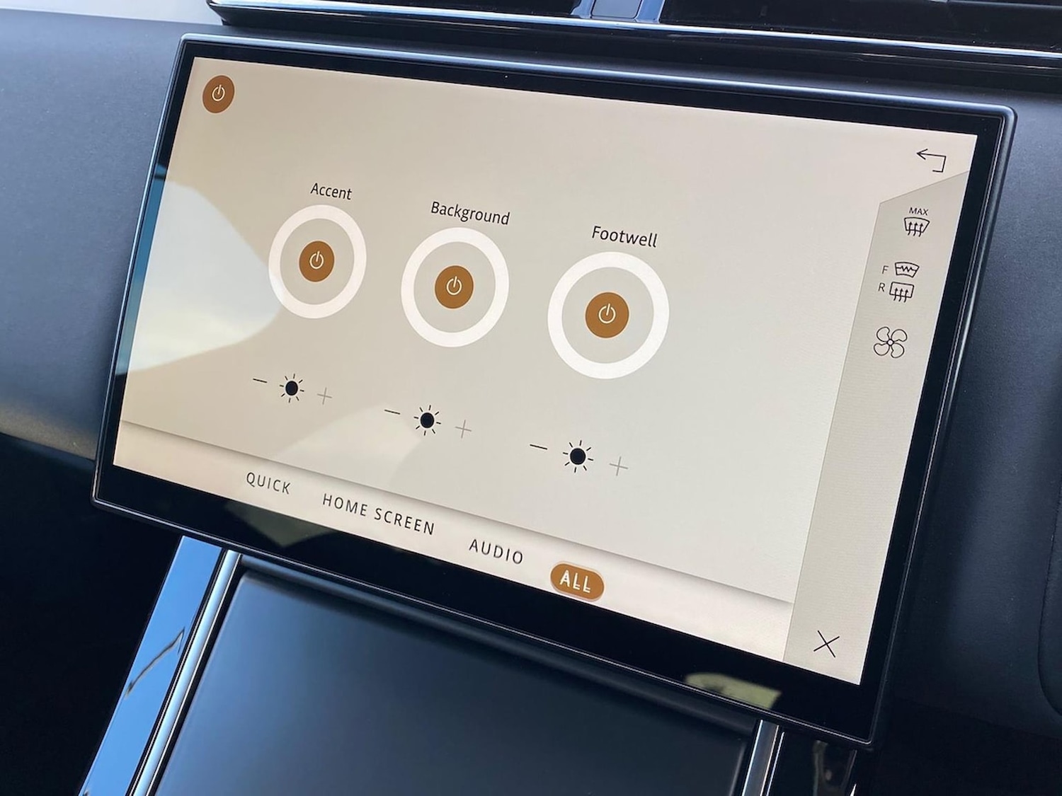 Used Land Rover Range Rover Velar 2023 for sale - 76578319: Photo 38