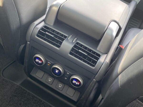 Used Land Rover Defender 2020 for sale - 76144231: Photo 18