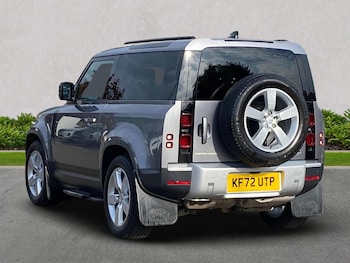 Used Land Rover Defender 2020 for sale - 76144231: Photo 2