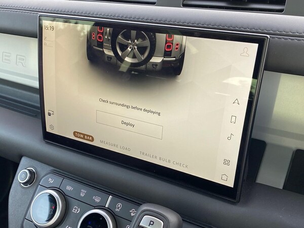 Used Land Rover Defender 2020 for sale - 76144231: Photo 32