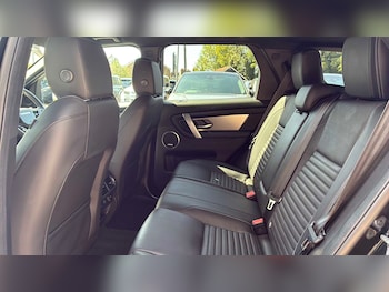 Used Land Rover Discovery Sport 2026 for sale - 79527080: Photo