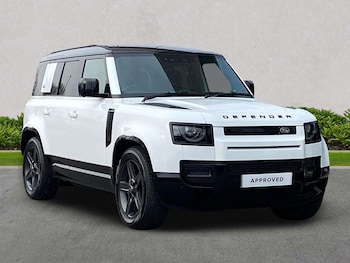Used Land Rover Defender 2024 for sale - 78310703: Photo
