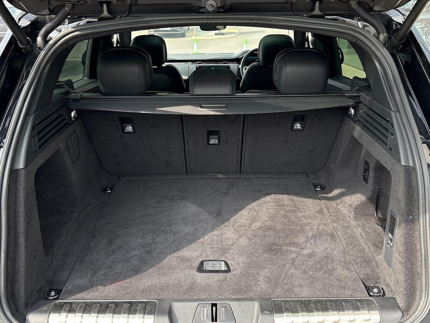 Used Land Rover Range Rover Sport 2025 for sale - 78193811: Photo 12