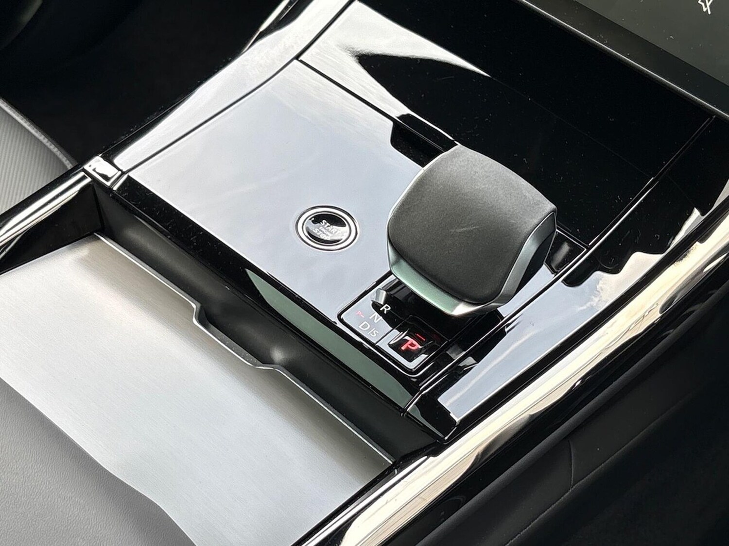 Used Land Rover Range Rover Sport 2025 for sale - 78193811: Photo 15