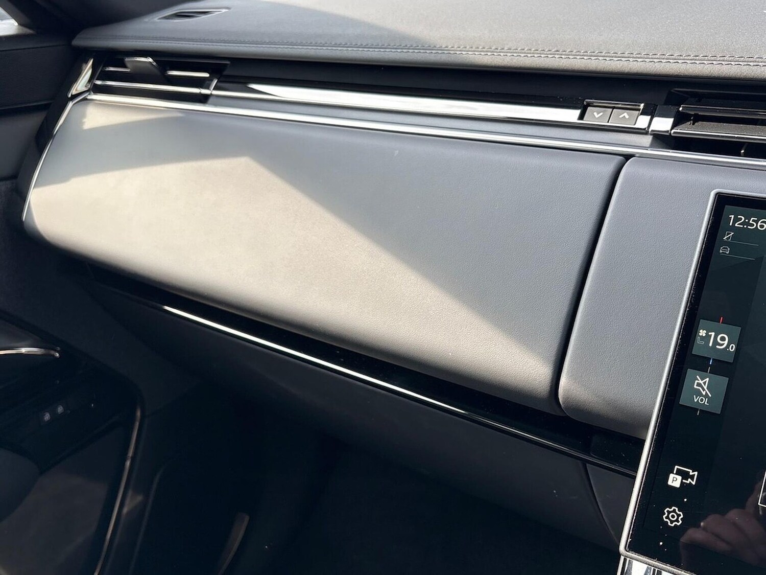 Used Land Rover Range Rover Sport 2025 for sale - 78193811: Photo 42