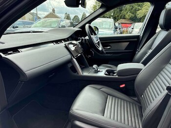 Used Land Rover Discovery Sport 2024 for sale - 78620811: Photo