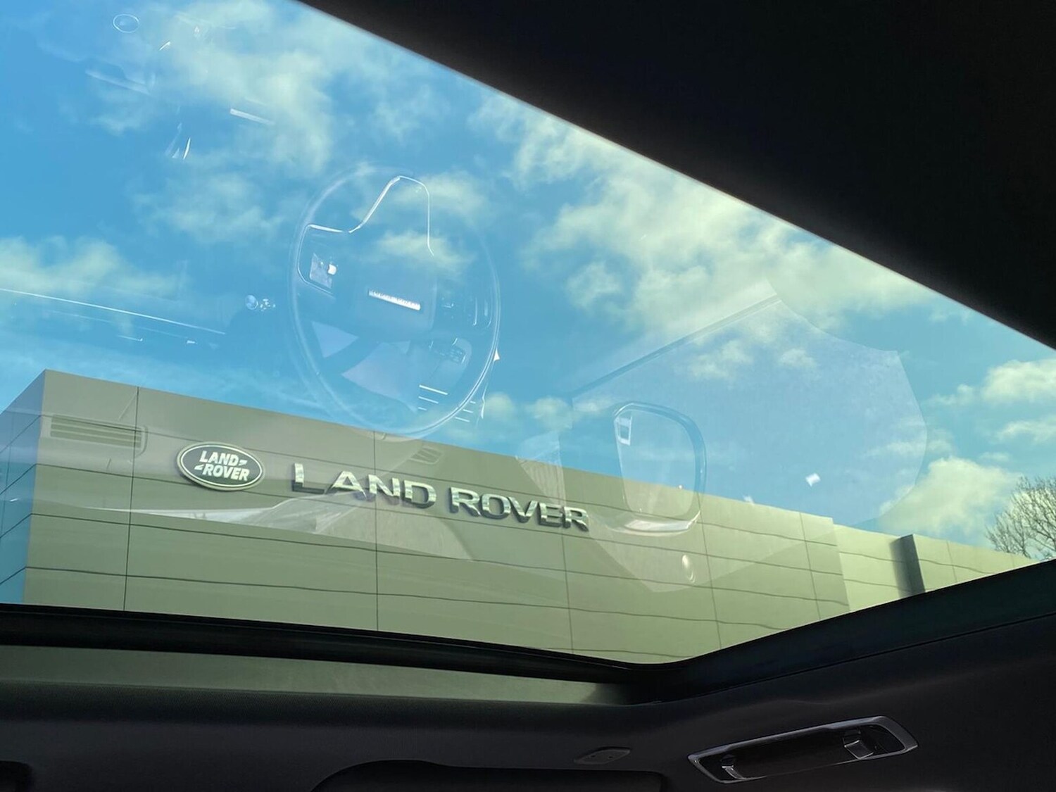 Used Land Rover Range Rover Sport 2024 for sale - 76536624: Photo 23