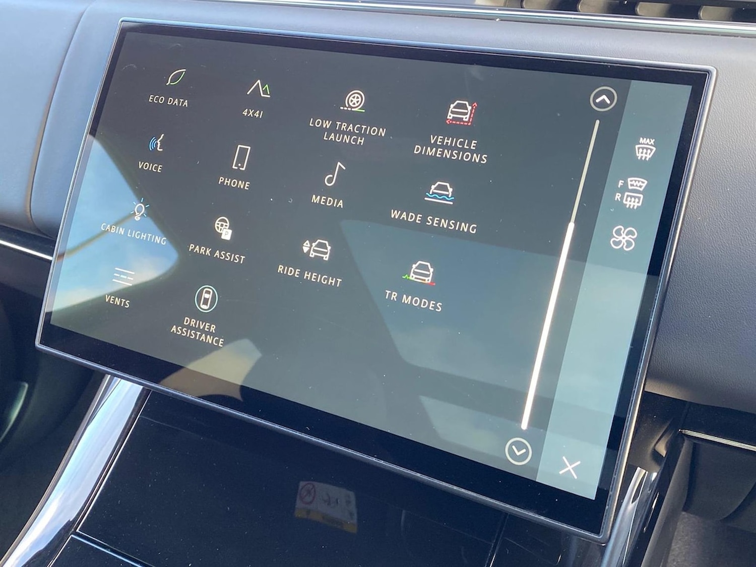 Used Land Rover Range Rover Sport 2024 for sale - 76536624: Photo 30