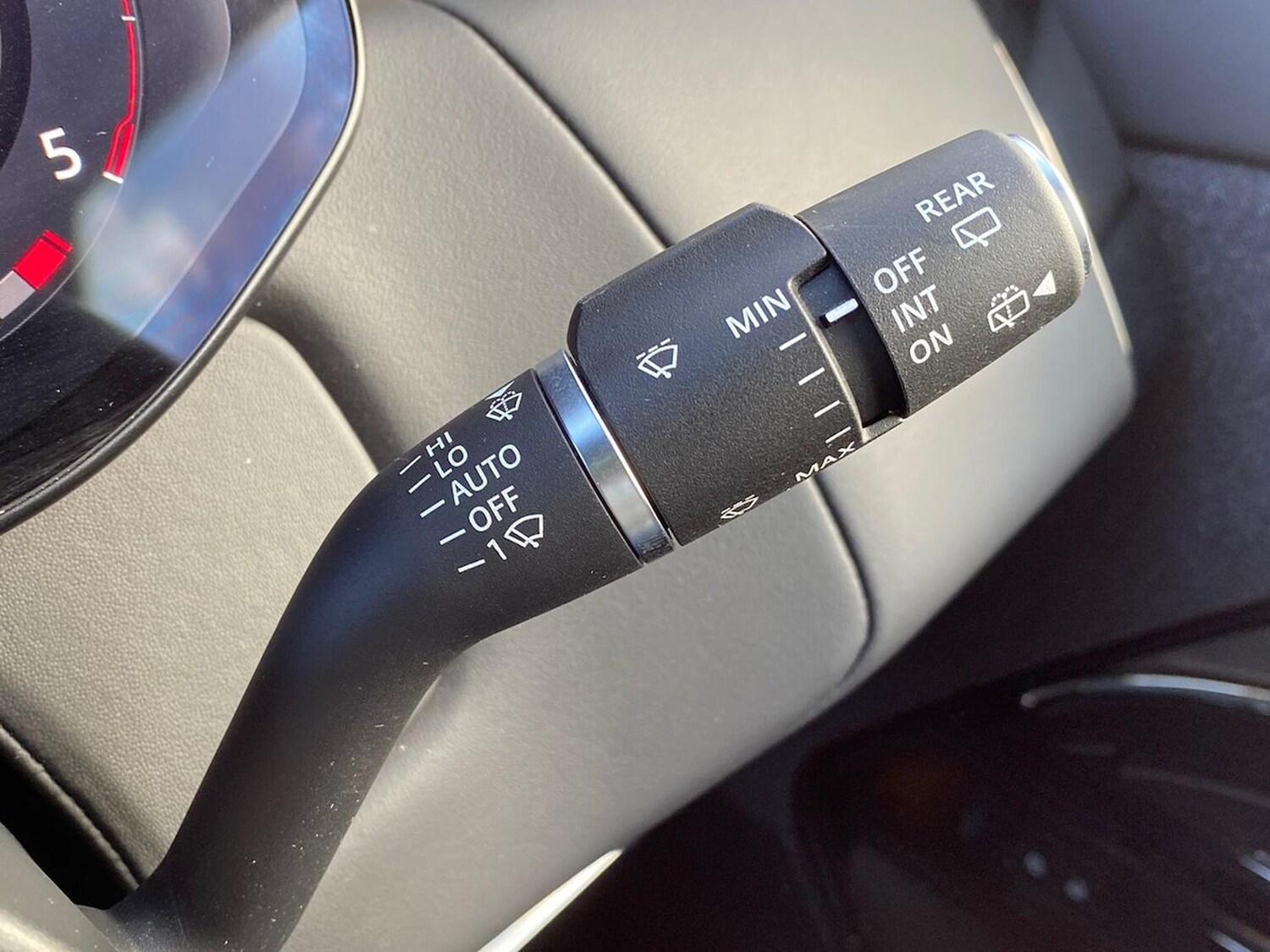 Used Land Rover Range Rover Sport 2024 for sale - 76536624: Photo 39