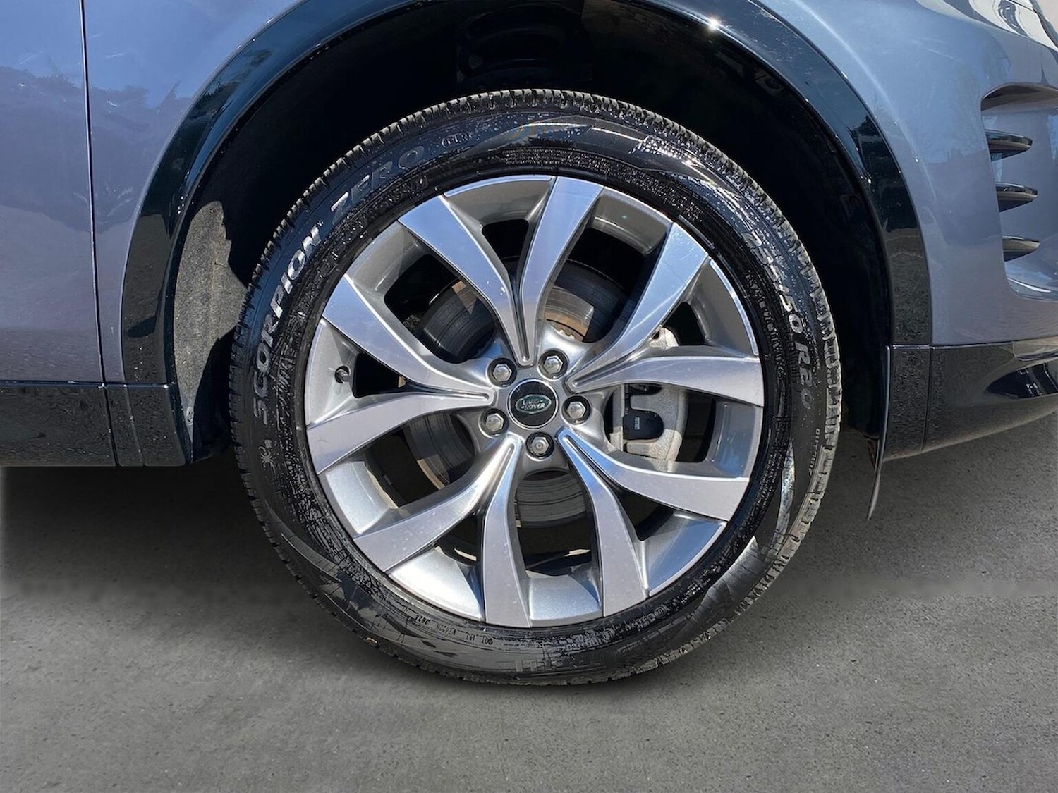 Used Land Rover Discovery Sport 2024 for sale - 78193978: Photo 10