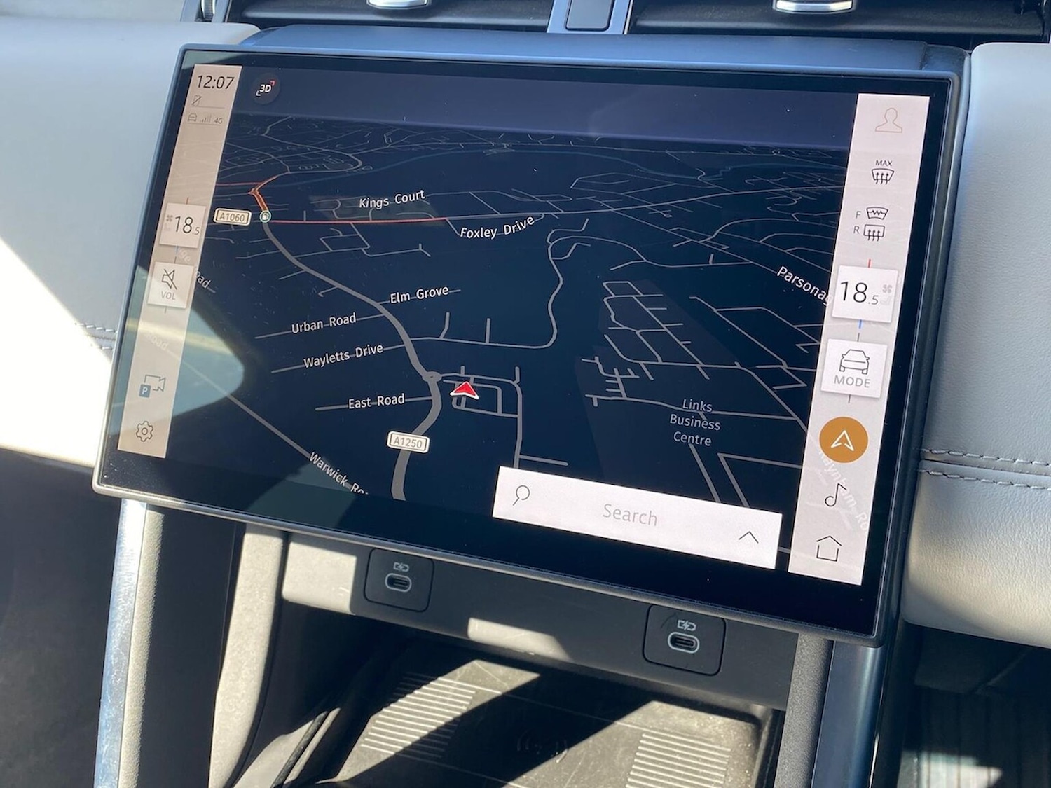 Used Land Rover Discovery Sport 2024 for sale - 78193978: Photo 13