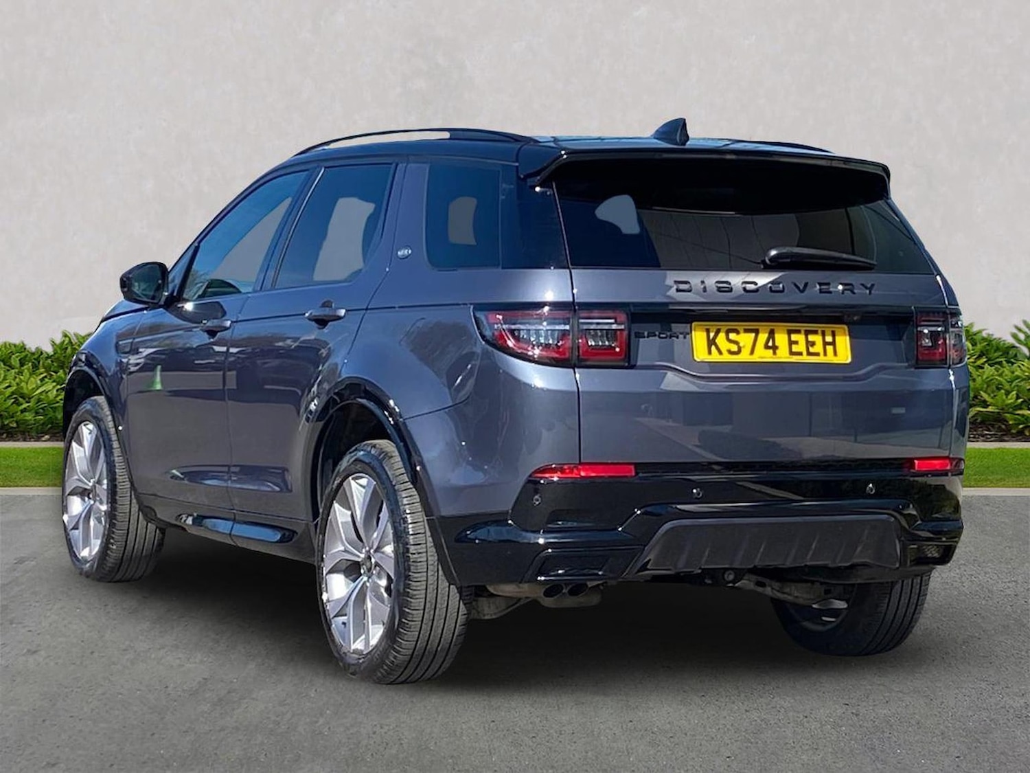 Used Land Rover Discovery Sport 2024 for sale - 78193978: Photo 2