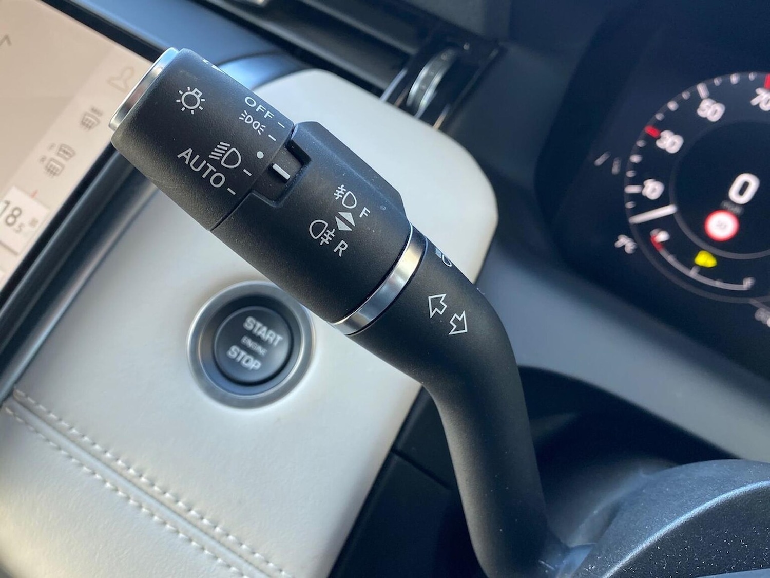 Used Land Rover Discovery Sport 2024 for sale - 78193978: Photo 44