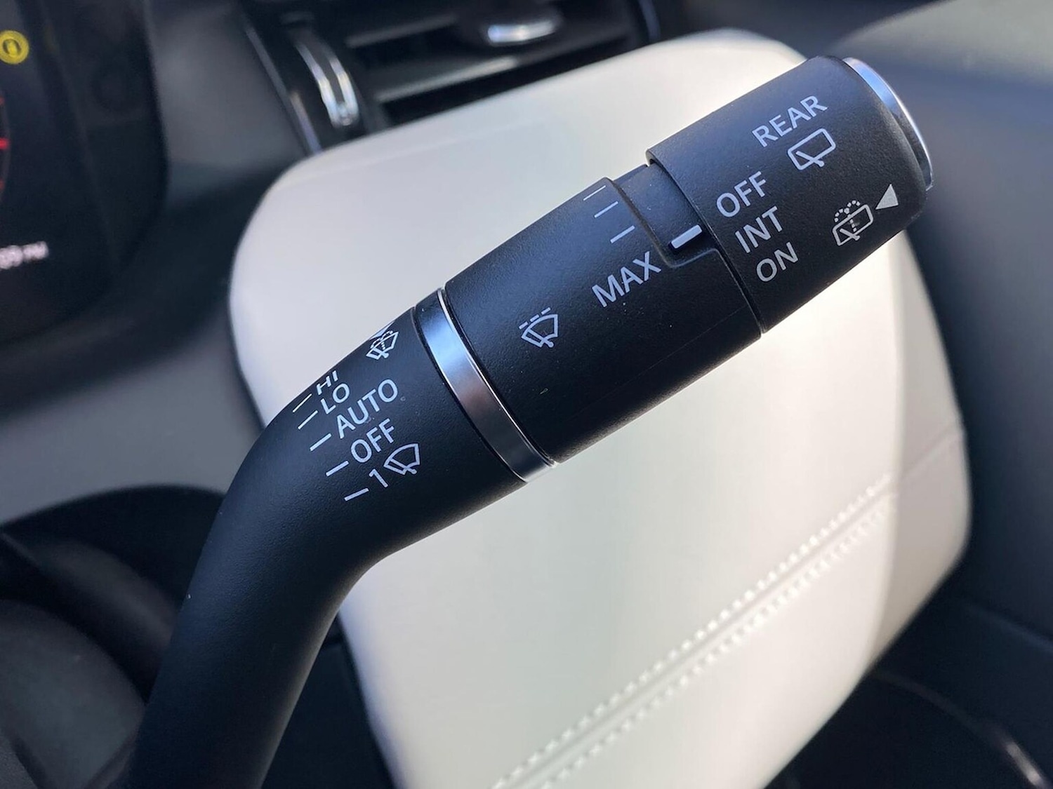 Used Land Rover Discovery Sport 2024 for sale - 78193978: Photo 45