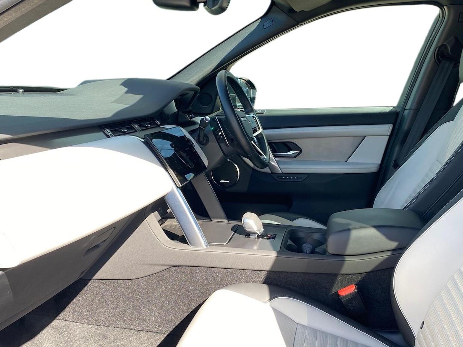 Used Land Rover Discovery Sport 2024 for sale - 78193978: Photo 5