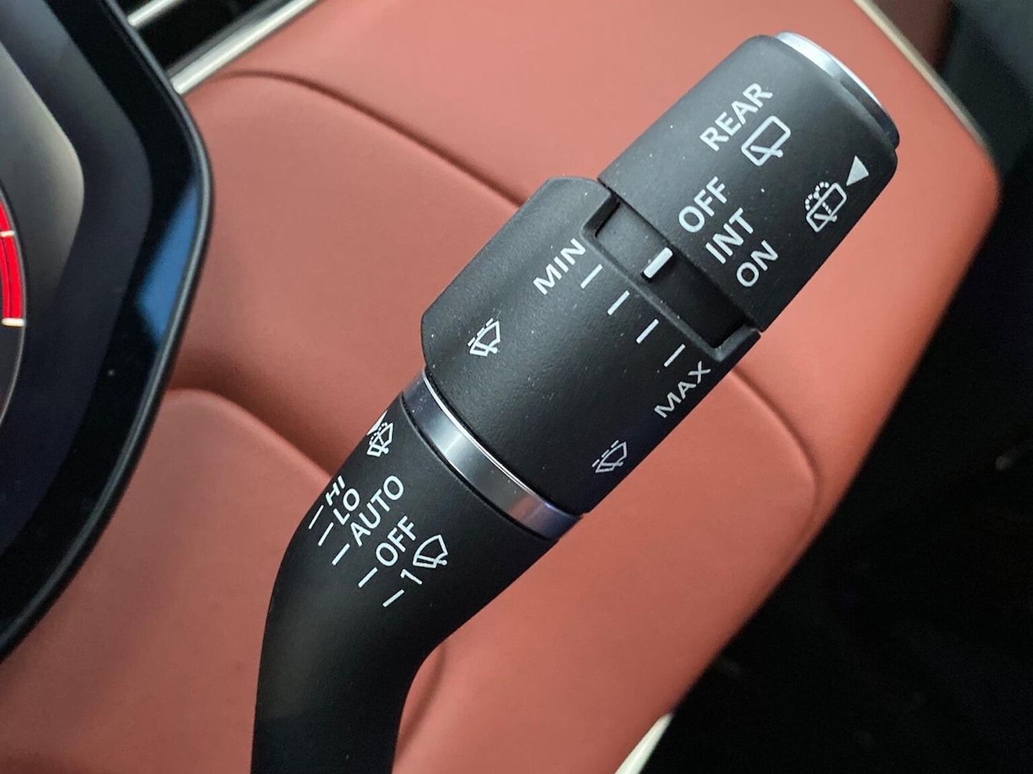 Used Land Rover Range Rover Sport 2024 for sale - 77701310: Photo 33