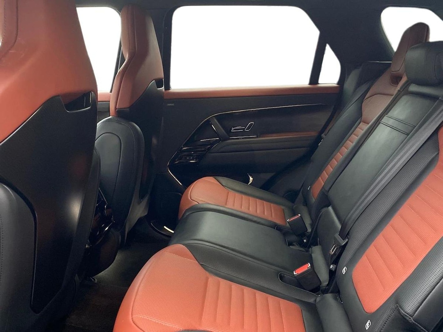 Used Land Rover Range Rover Sport 2024 for sale - 77701310: Photo 4