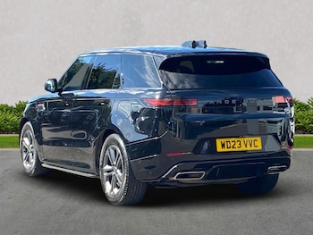 Used Land Rover Range Rover Sport 2023 for sale - 76070227: Photo 2
