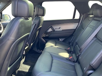 Used Land Rover Range Rover Sport 2023 for sale - 76070227: Photo 4